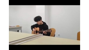 晴天吉他指弹谱副歌 晴天吉他指弹谱副歌